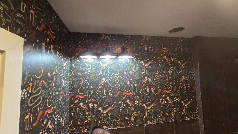 Residential wallpaper installation in Dr. Phillips, Orlando