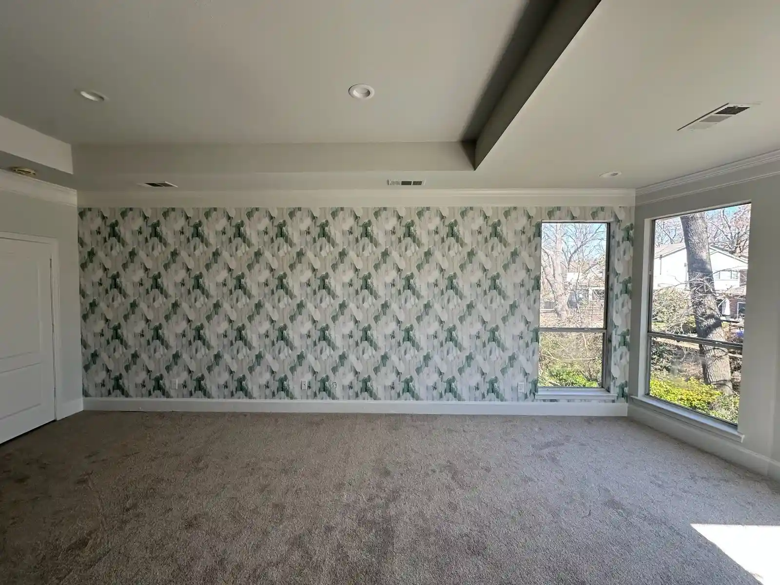Wallpaper installation project in Alafaya, FL