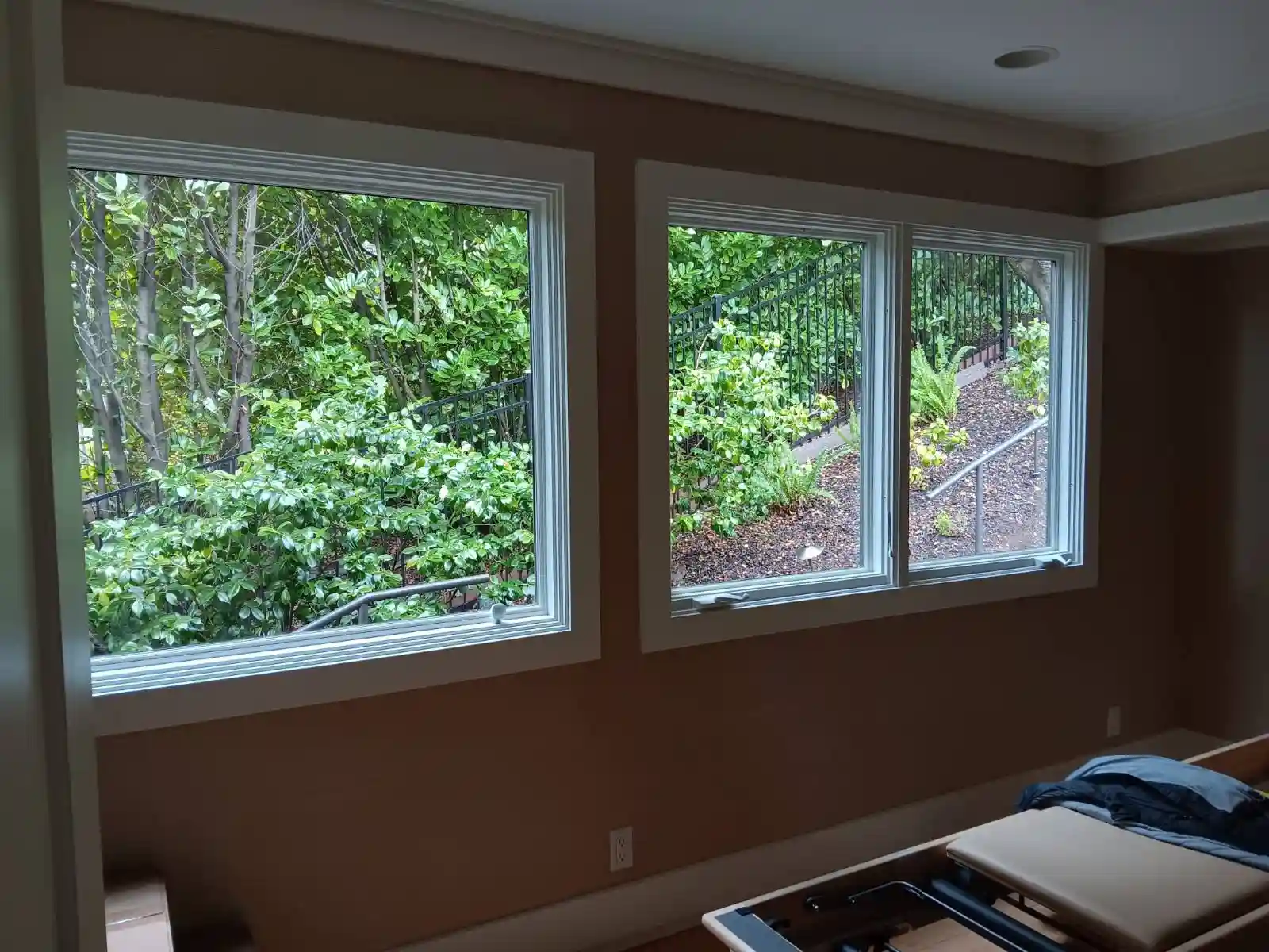 Wallpaper installation project in Sanford, FL